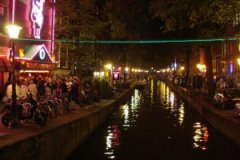 Canal en la zona roja